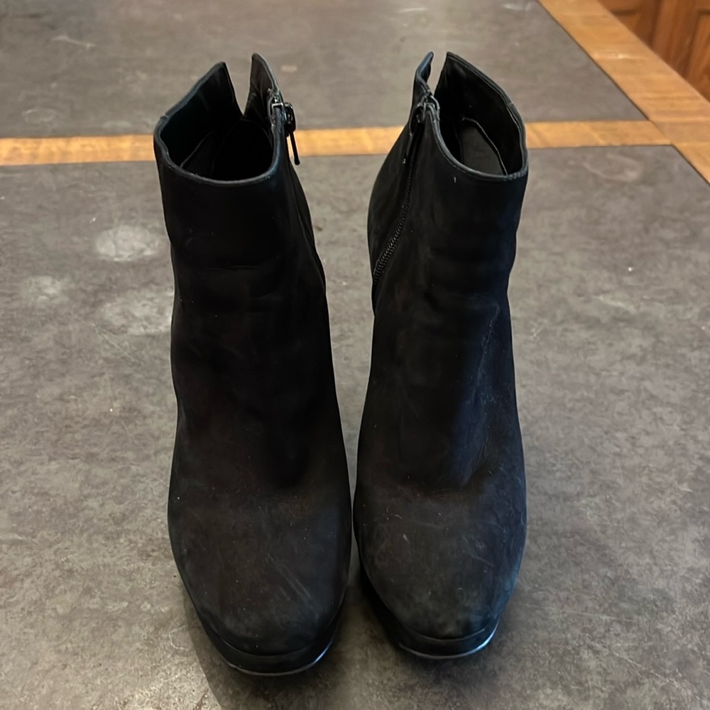 Aldo Black suede Platform Boots Size 8 used